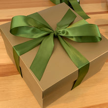 CONTACT FOR SIMILAR DESIGN - Serenity Gift Box
